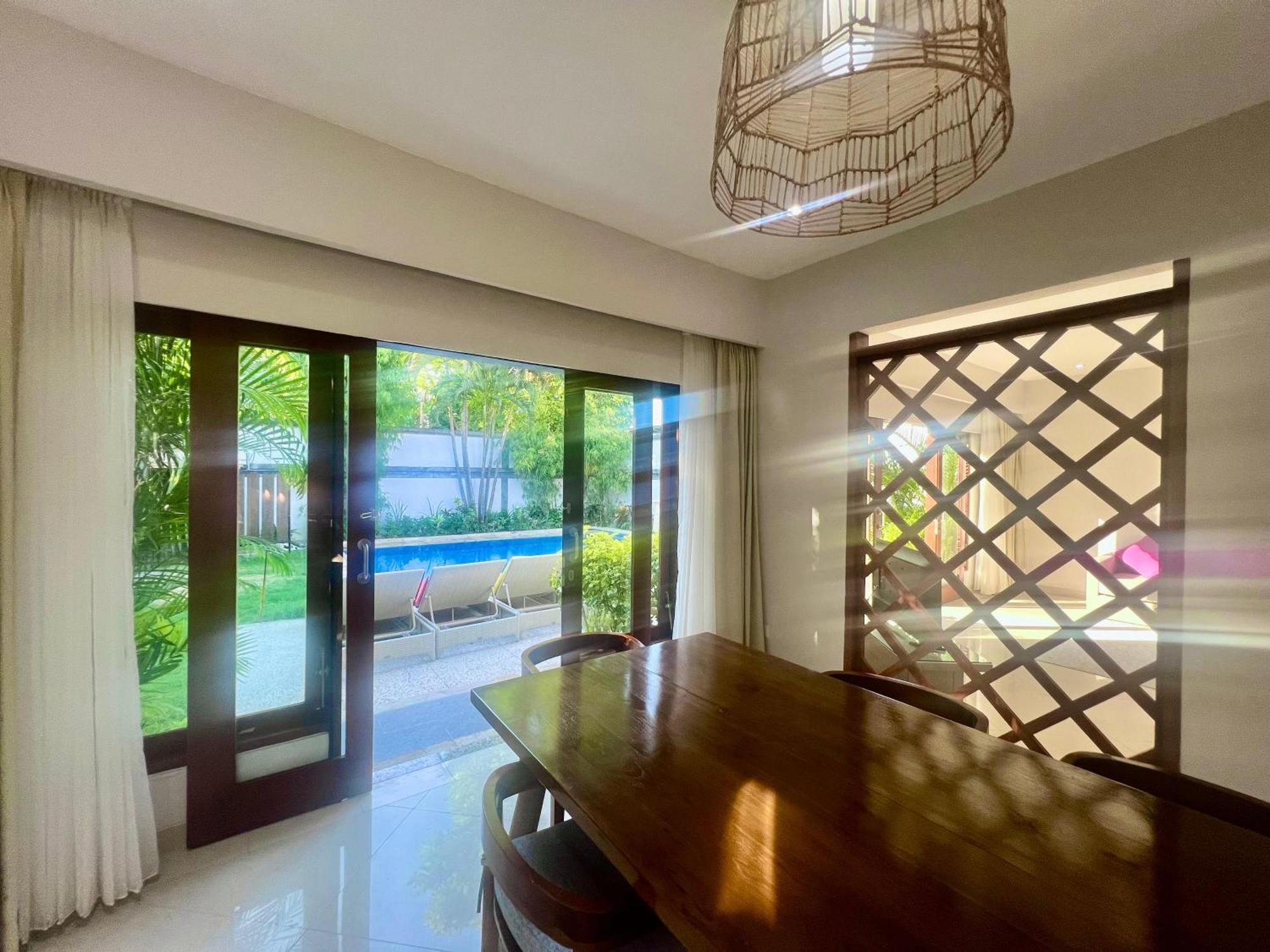 Peninsula Beach Resort نوسا دوا المظهر الخارجي الصورة