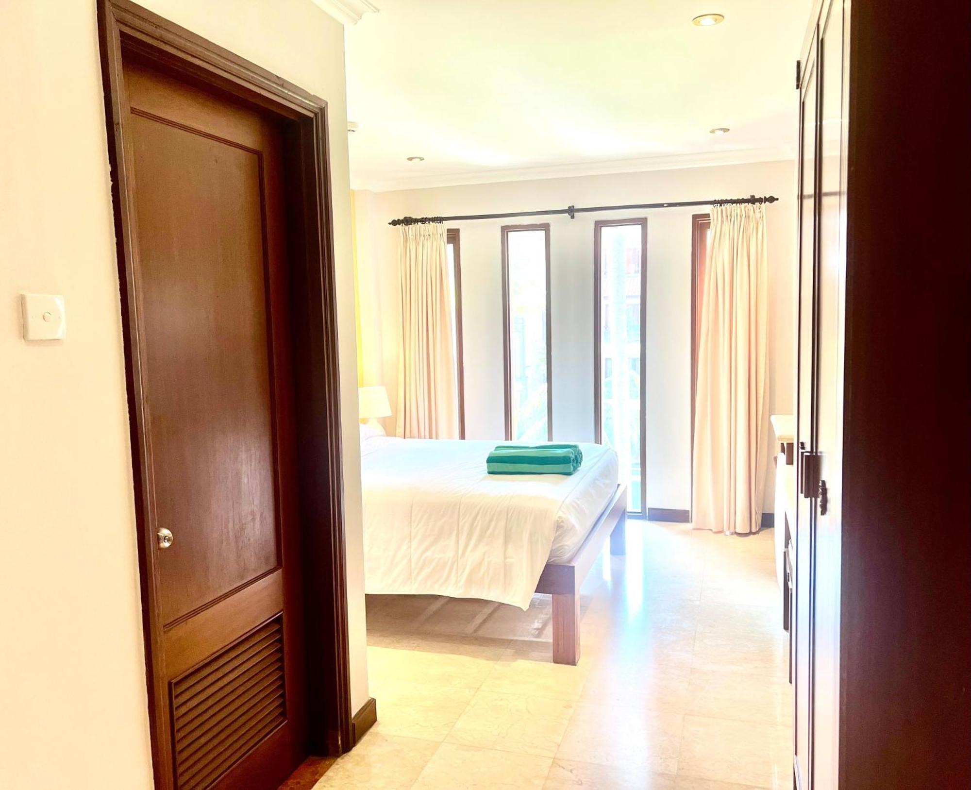 Peninsula Beach Resort نوسا دوا المظهر الخارجي الصورة
